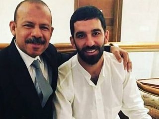 Umre’de Arda Turan sevgisi! Onu görenler...