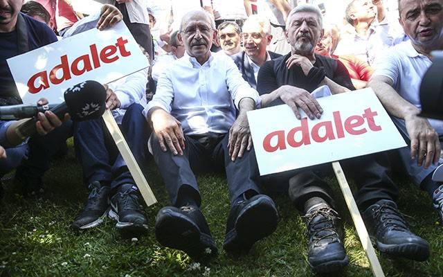 CHP'den MHP lideri Devlet Bahçeli'ye cevap