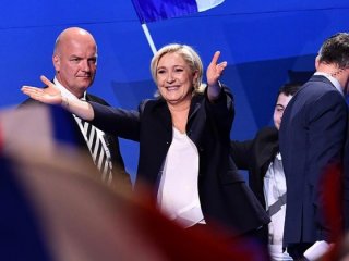 Le Pen ilk kez seçildi!