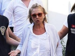 Nazlı Ilıcak hakim karşısına çıktı