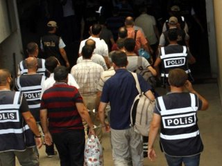 İşte FETÖ’nün ByLock’taki darbe mesajları