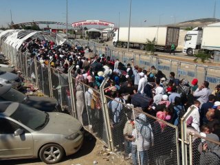 Akın akın gidiyorlar! Sayı 70 bine ulaştı