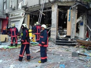 Bakırköy'de doğalgaz patlaması!