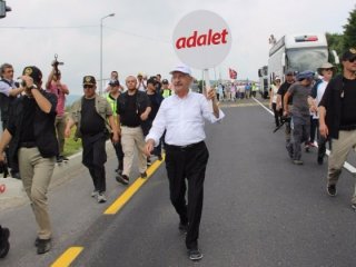 'Adalet yürüyüşü' altında büyük provokasyon