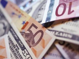 Euro tüm zamanların rekorunu kırdı
