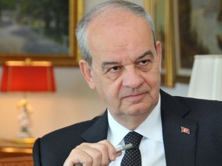 İlker Başbuğ'dan flaş bellek açıklaması