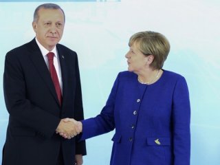 Erdoğan-Merkel görüşmesinde neler konuşuldu