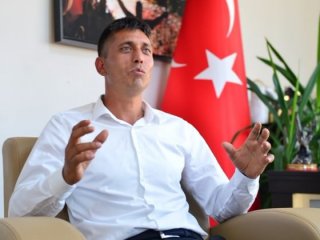Ömer Halisdemir'in kabrini başında tüyleri diken diken eden olay!
