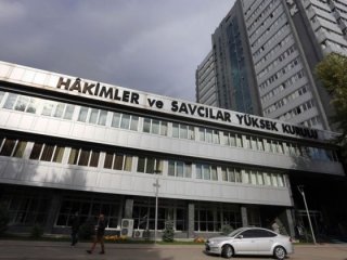 4 bin 521 hakim ve savcı FETÖ'den ihraç edildi