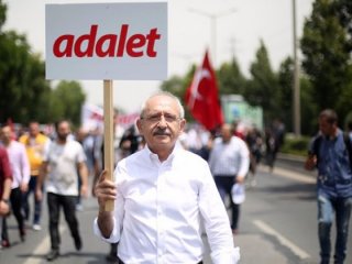 Guardian'da skandal '15 Temmuz' yazısı!