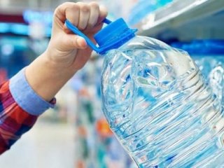 BPA'lı plastik şişelerde kanser satın alıyoruz