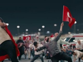 Cumhurbaşkanlığı'ndan ağlatan 15 Temmuz klibi