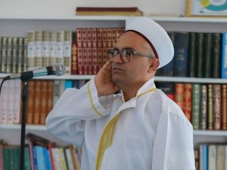 Sela okuduğu için saldırıya uğrayan müezzin 10 kere sela okudu