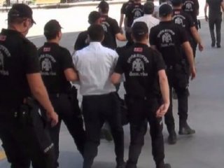 İstanbul'da dev operasyon! 2 şebeke çökertildi