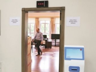 Komisyona ilk gün 1200 başvuru