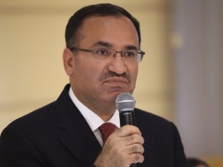 Bozdağ'dan tek tip kıyafet açıklaması!