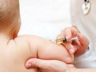 Sağlık rezaleti! Ücretsiz aşıdan 335 TL aldılar