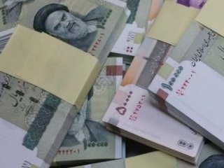 İran’ın resmi para birimi değişti