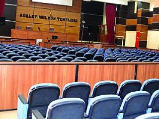 İBB'yi işgal edenlere müebbet