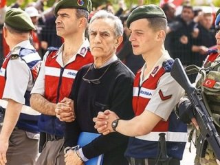 Vatan haini Öztürk'le ilgili şoke eden bilgiler