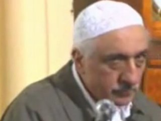 Haşhaşilerden beter! Müritlerini böyle kandırmış