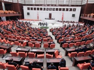 Meclis tatile giriyor