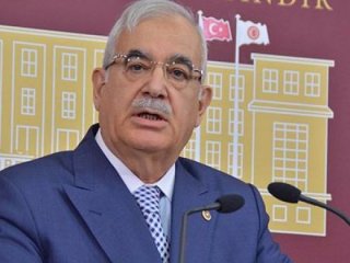 FETÖ'cü eski vekilin eşine şok! El konuldu