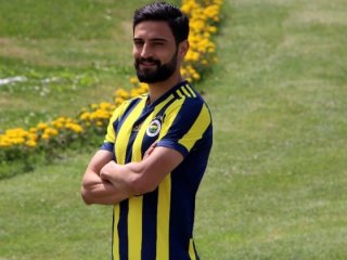 F.Bahçe'de Mehmet Ekici şoku!