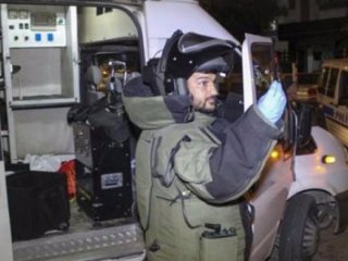 Adana'da bomba imha ekibini şoke eden tepki!