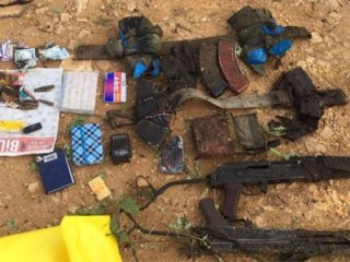 Kobralar yolu kesti! Helikopterler havalandı