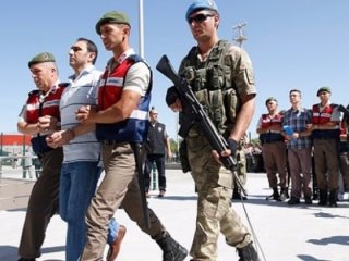 Darbeci komutandan o soruya şoke eden cevap