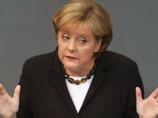 Ne yapsa olmuyor! Almanlar Merkel'i yıkıp geçiyor