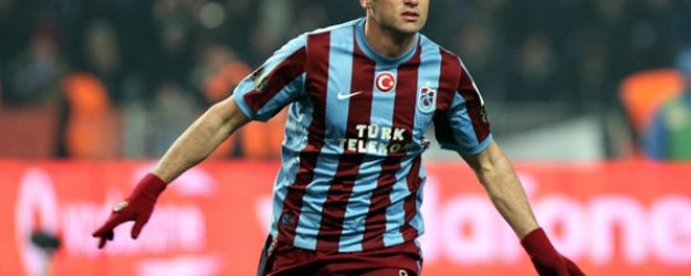 Burak Yılmaz: Futbolu burada bırakmak istiyorum