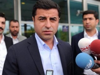 Ne yapacağını şaşırdı! Erken seçim açıklaması