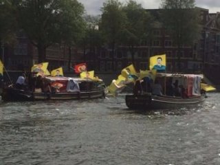 PKK'lılar tekne turu ile Türkiye protestosu yaptı!