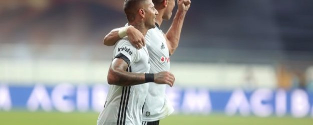 Quaresma'dan Pepe'ye; 'Sen bir de...'