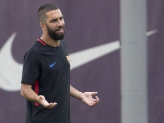 Arda Turan'dan Barcelona mesajı