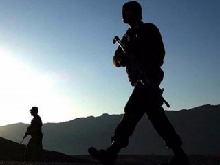 Van'da bomba yüklü araç imha edildi