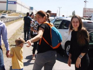Bakanlıktan bir ilk! Telefonlara bu mesaj geldi