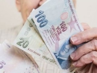 Hasta bakana bin 27 TL maaş