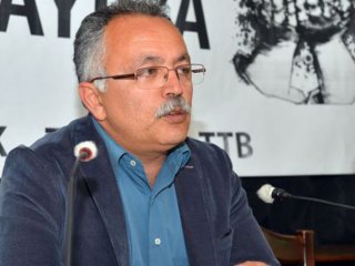 Eğitim-Sen üniversitede Kur'an kursundan rahatsız oldu