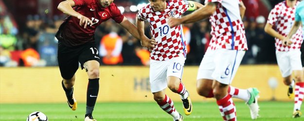 Hırvat basını: Türkler her şeyi berbat etti!