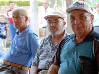 Emekliye yeni maaş