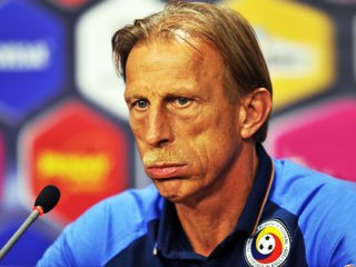Christoph Daum'a şok! Bileti kesildi