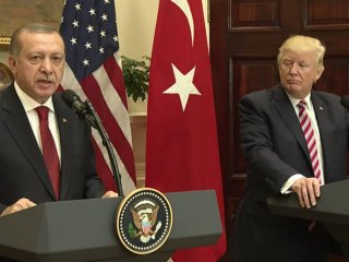 Erdoğan gazetecilerle paylaştı! Trump'la ne konuştular?