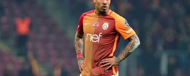 Anlaşma sağlandı! 2 ayrılık birden