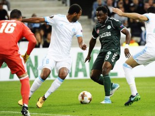 Konyaspor Fransa'da direğe takıldı