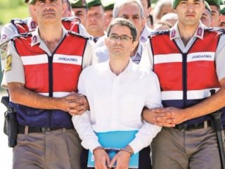Batmaz’ın himmet vurgunu! Milletten çaldıkları parayla bakın ne yapmış..