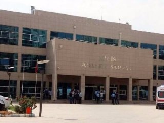Adliyede silahlı kavga: Yaralılar var...