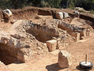 Yer: Çanakkale! Kazdıkça iskelet çıktı